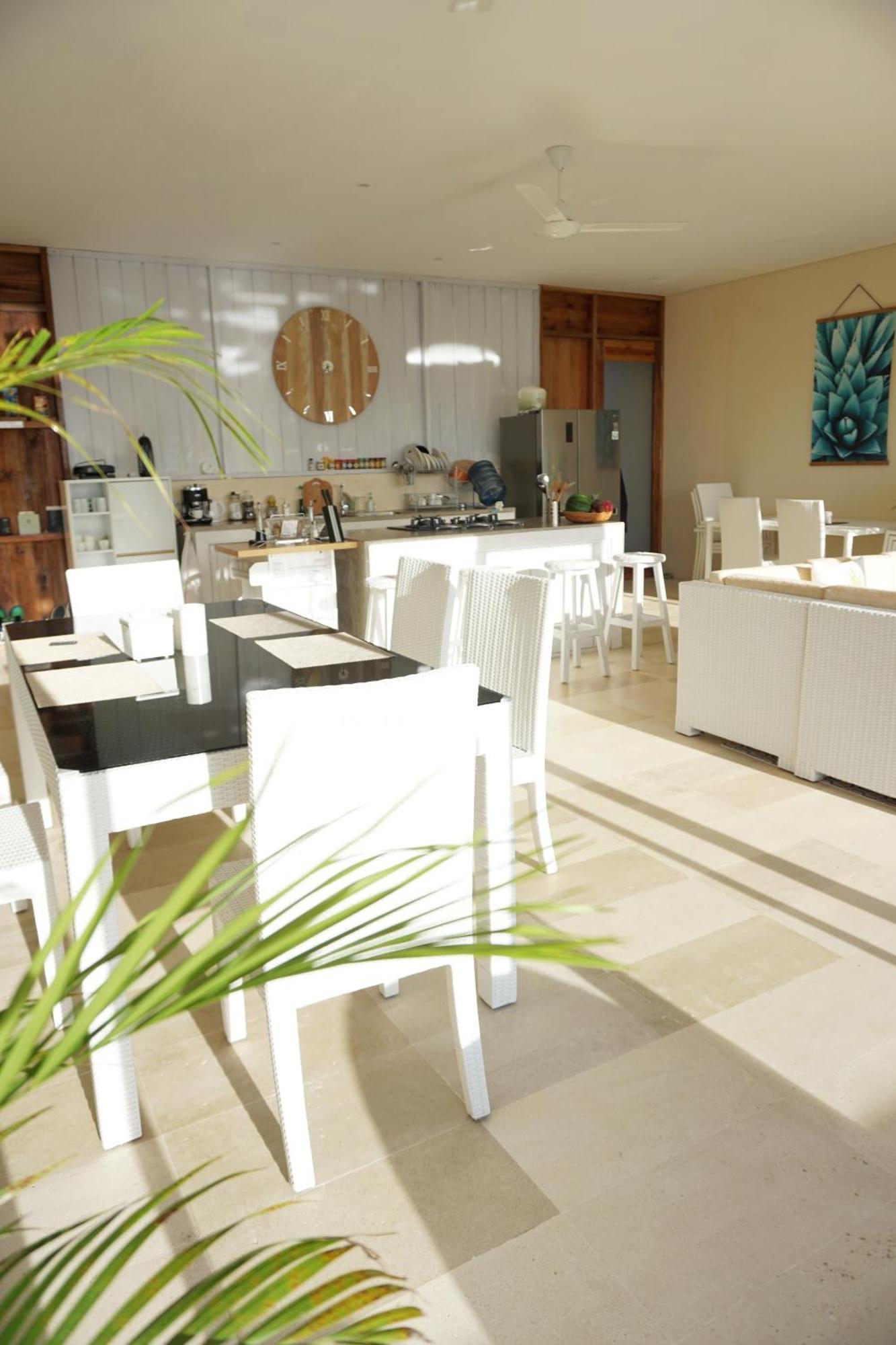 Villa Atas Pelangi Kuta  Екстер'єр фото